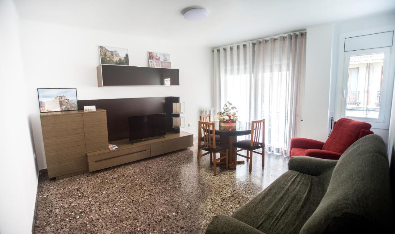Manresa Apartamentos Turisticos Buitenkant foto