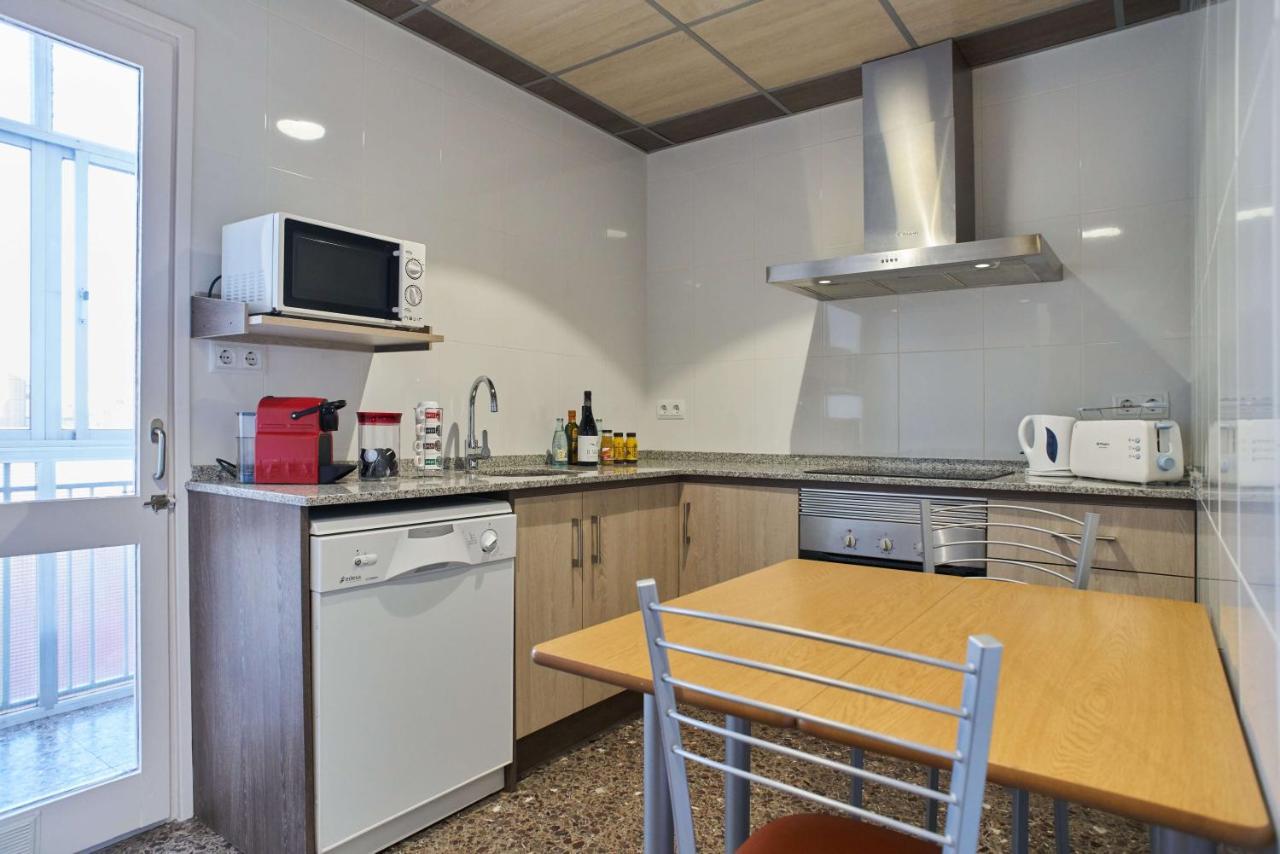 Manresa Apartamentos Turisticos Buitenkant foto